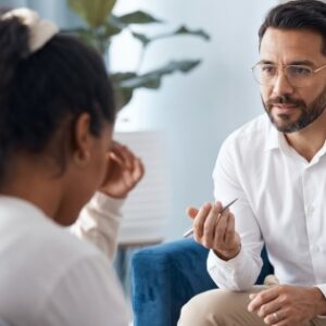 La Primera Sesión: Técnicas de Entrevista Psicológica y Rapport